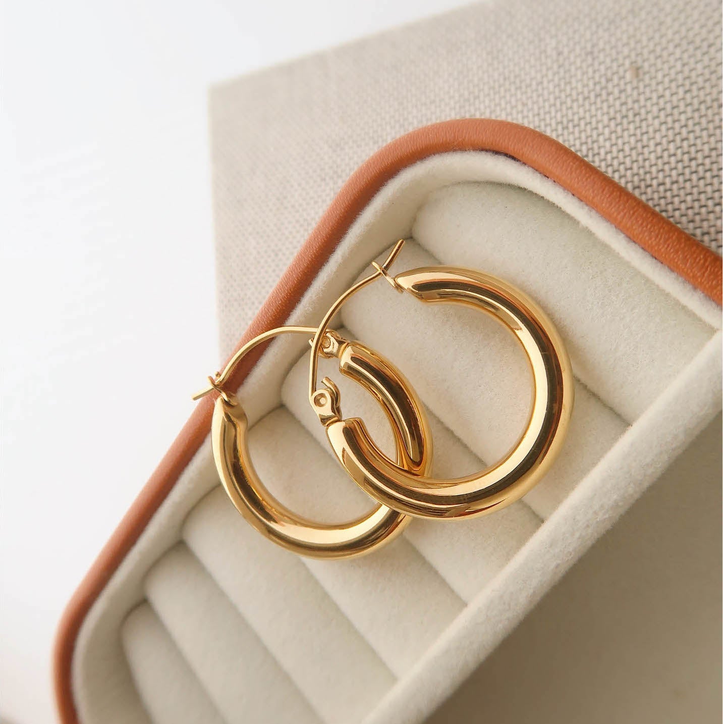 Valentina Gold Hoop Earrings