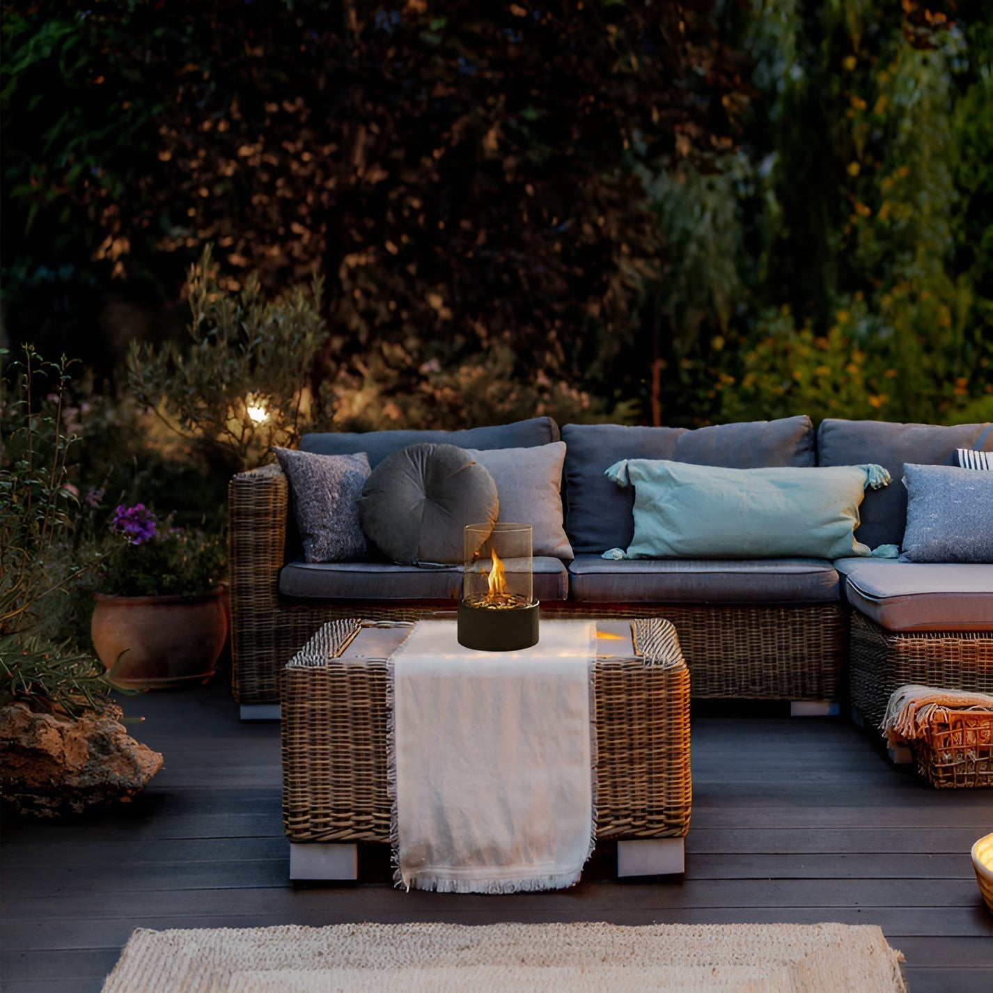 Tabletop Fireplace – Stylish Black Bioethanol Fire Pit with Modern Design