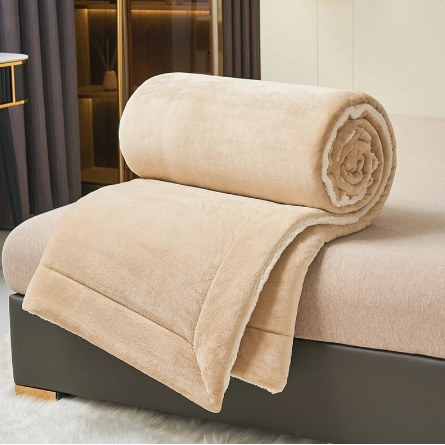 Ultra Plush Throw Blanket with Soft Faux Fur and Sherpa Fleece Quilted Flannel Bed