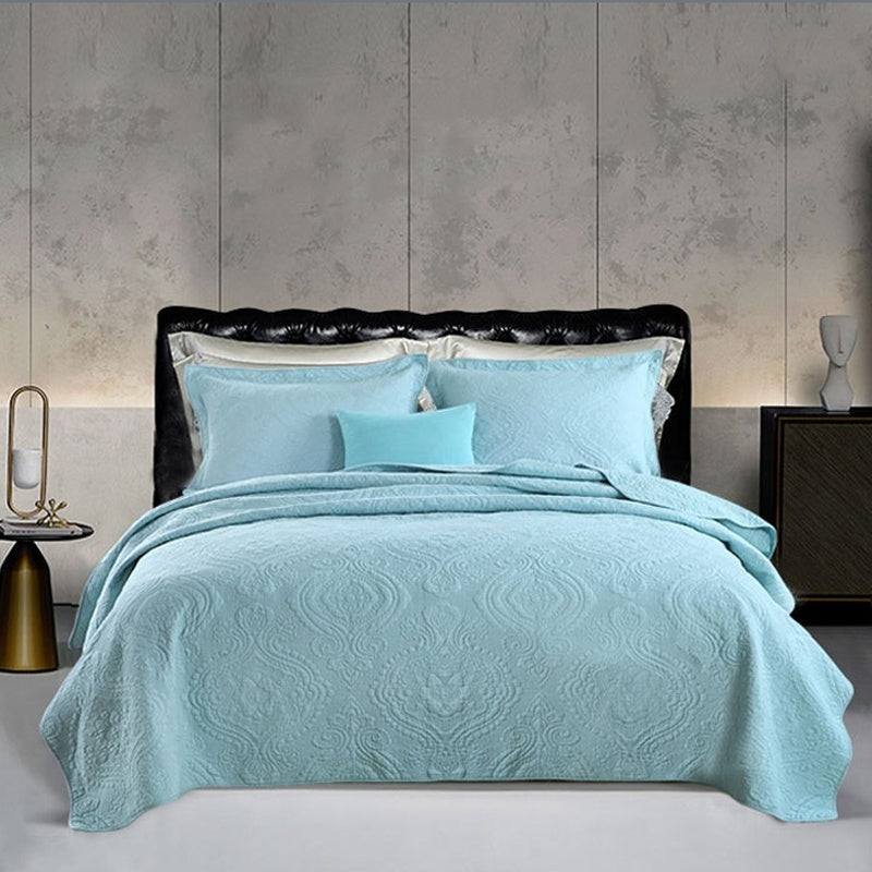 Classic & Gorgeous Style Damask Pattern Coverlet Set for All Season - 3 Piece (1 Quilt, 2 Pillow Shams)