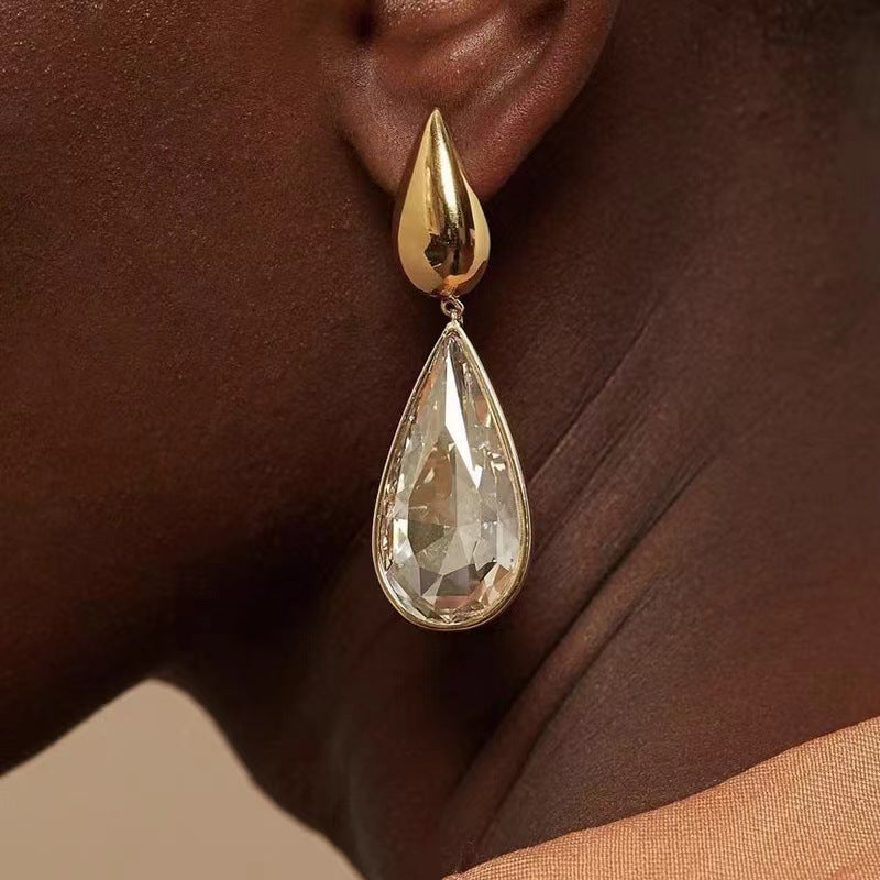 Vintage Teardrop Zirconia Earrings
