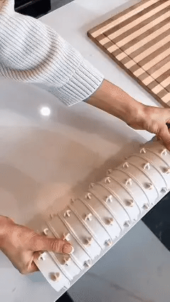 Avichic™ Adjustable Warming Tray