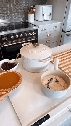 Avichic™ Adjustable Warming Tray