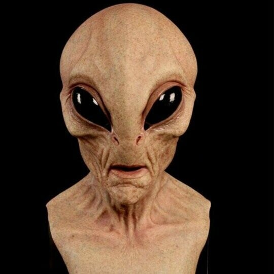 Realistic Alien Latex Mask – Full Head Silicone Sci-Fi Costume Prop for Halloween, Parties & Cosplay