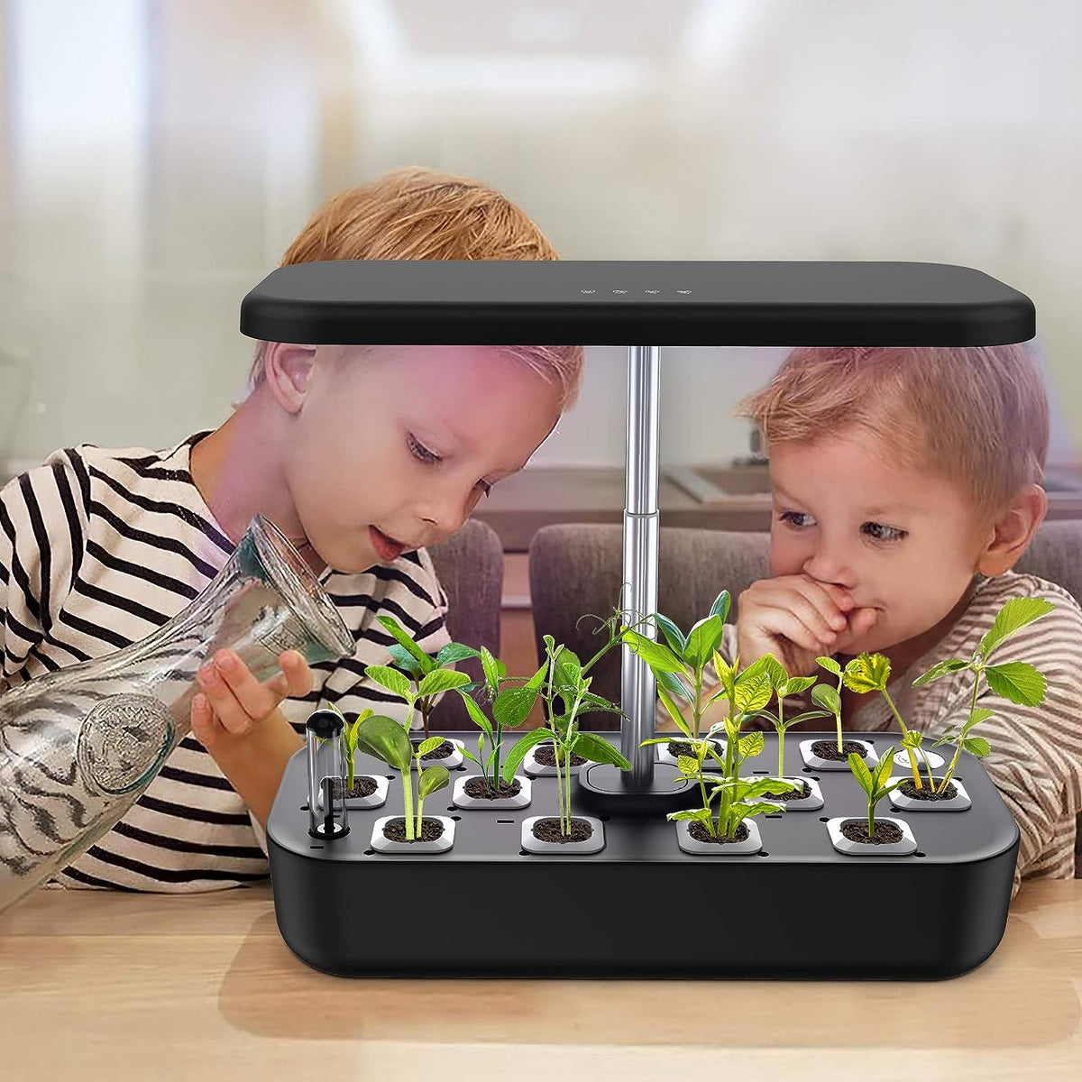 Hydro-Tech Plant Pot