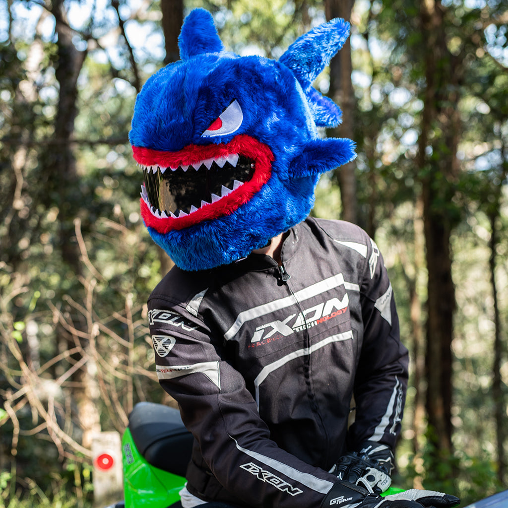 Motorcycle helmet cover - shark