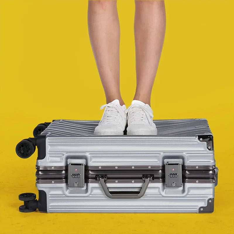 Aluminum Frame Hardshell Suitcase – Reykjavik