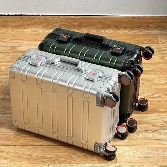Aluminum-Magnesium Suitcase – Vienna Voyager
