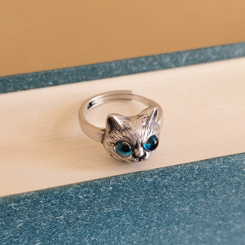 Blue Eye Cat Ring (Adjustable)