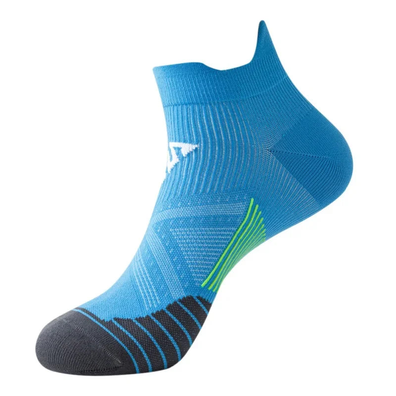 Breathable Compression Sports Socks – Quick-Dry Running, Fitness & Marathon Socks for Men and Women
