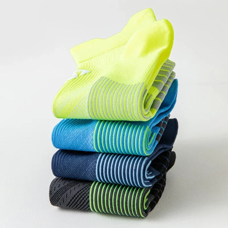 Breathable Compression Sports Socks – Quick-Dry Running, Fitness & Marathon Socks for Men and Women
