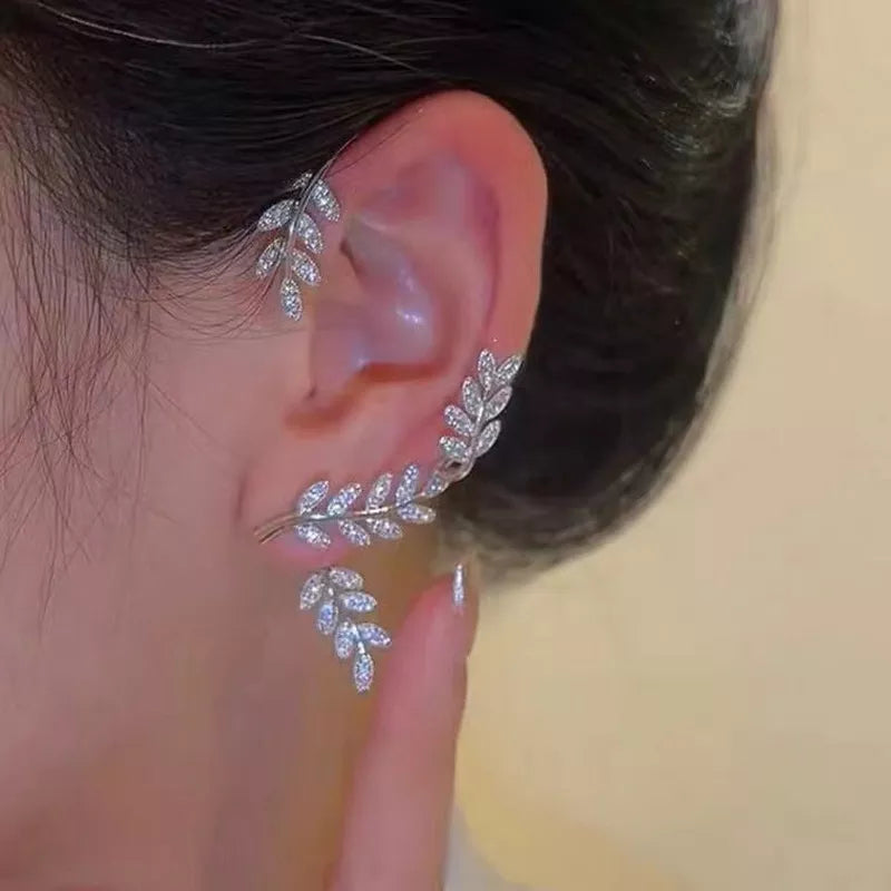 Exquisite Sparkling Zircon Leaves Ear Cuff Stud Earring for Women Silver Color Cubic Zirconia Earrings Party Jewelry