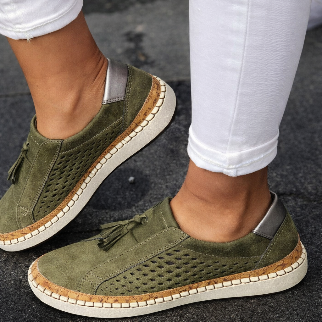 Women's Slip On Walking Sneakers Casual Tassel Loafers