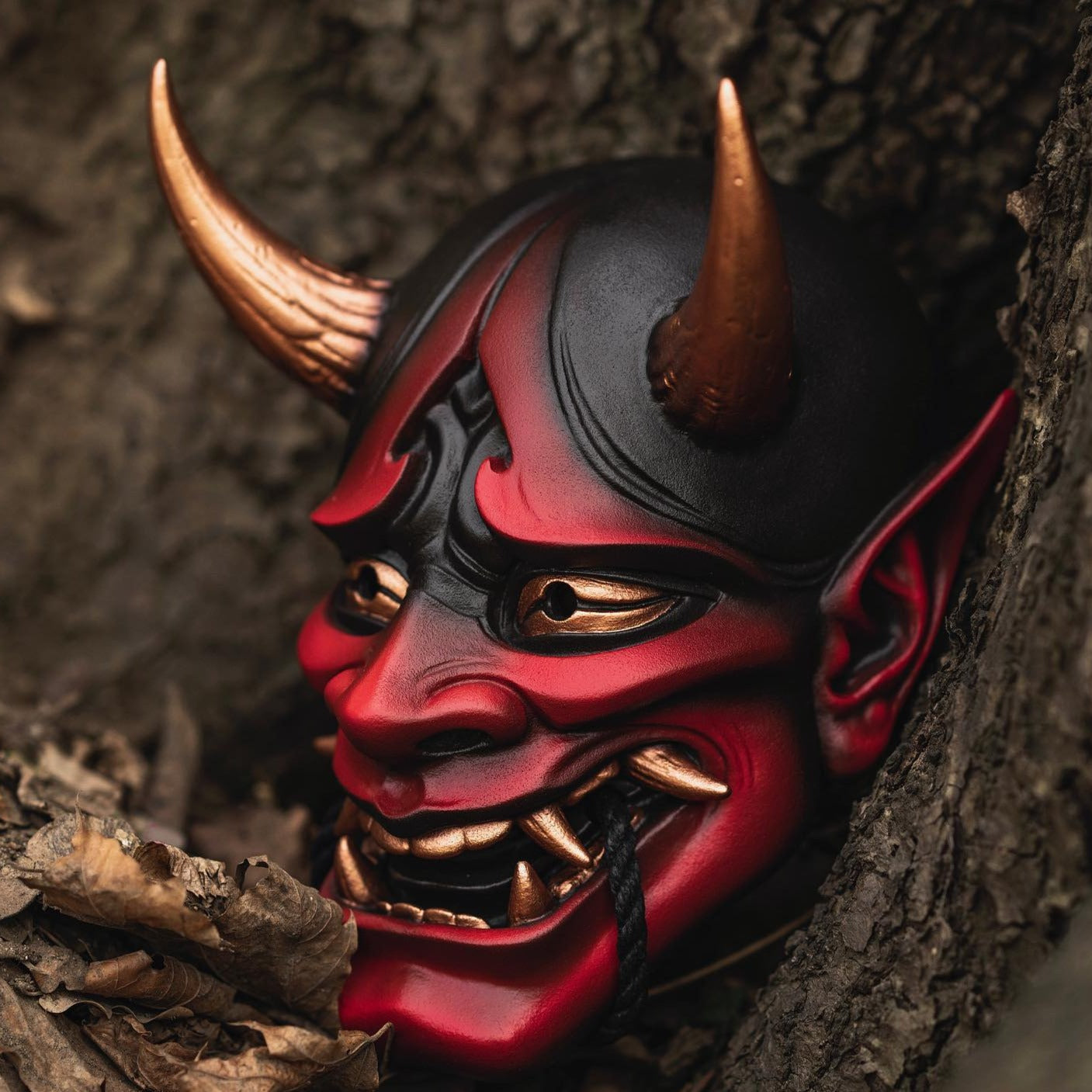Red Hannya Demon Mask – Handcrafted Japanese Resin Oni Mask for Cosplay, Halloween, Samurai Costumes & Wall Decor