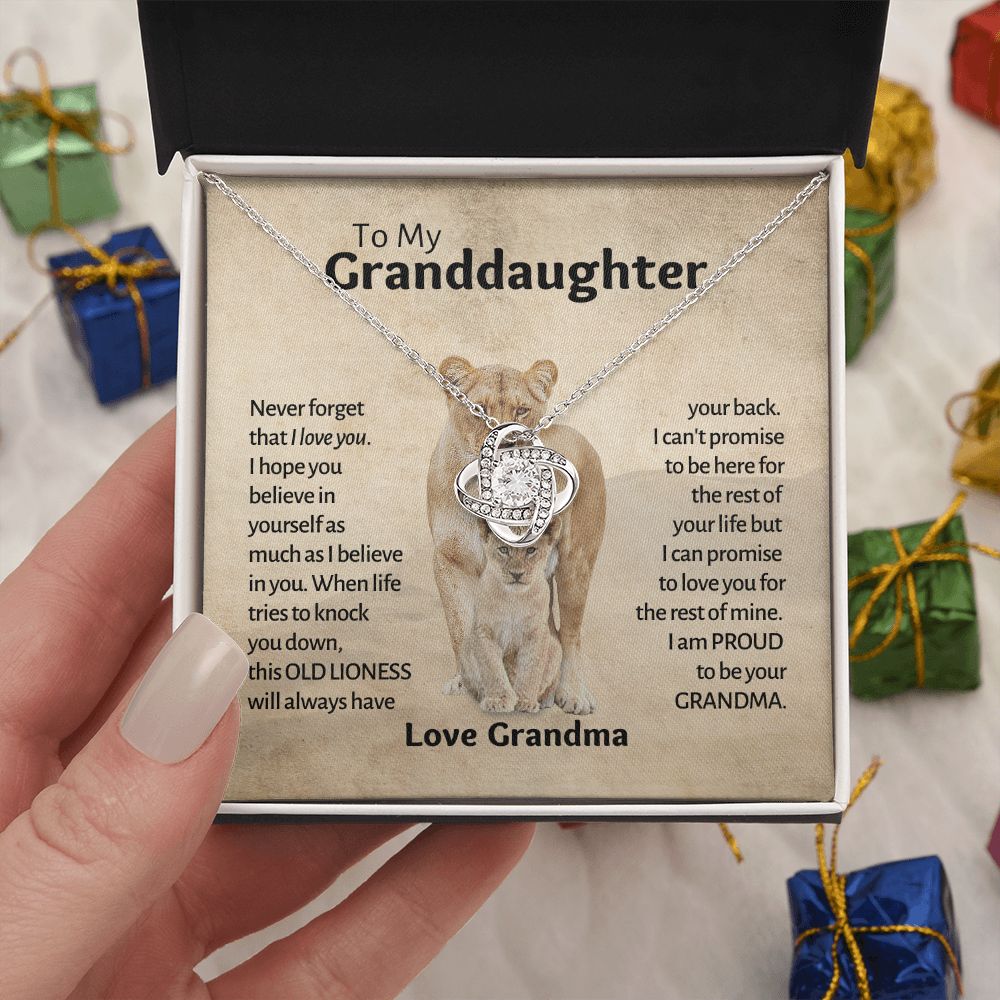 [ALMOST SOLD OUT] My Granddaughter - Old Lioness - Love Knot - 2