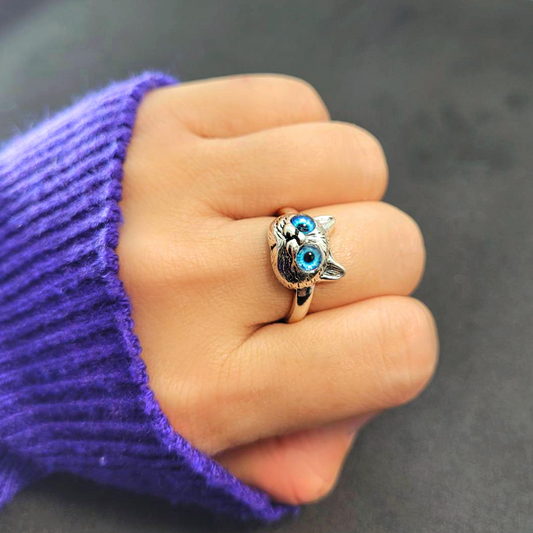 Blue Eye Cat Ring (Adjustable)