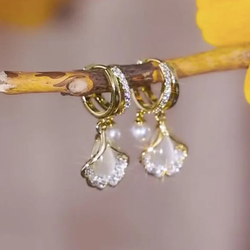 Small Fresh Temperament Simple Earring Hook