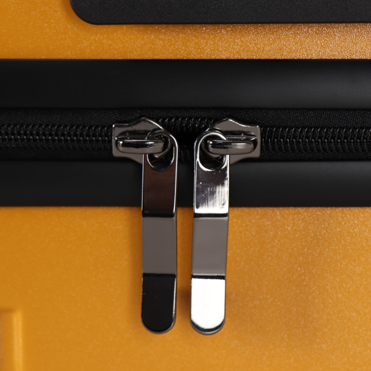 3-Piece Hardshell Luggage Set – Atlas Explorer