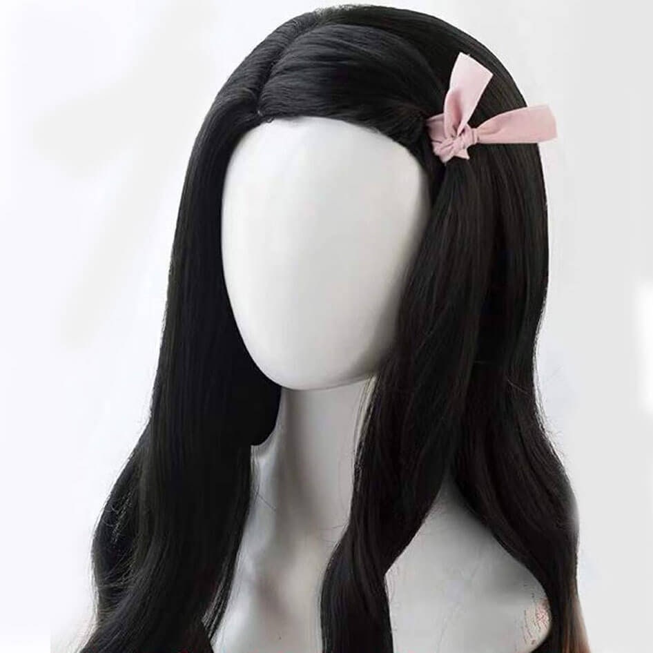 Halloween Anime Cosplay Costume Wig with Long Wavy Styling for Dress Up and Party Events
