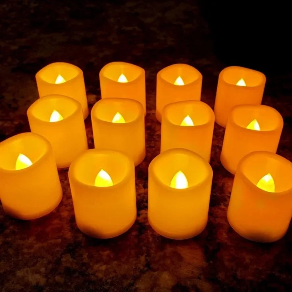 Halloween Battery Powered LED Fake Candles with Flickering Flame and Wavy Edge for Party Decoration