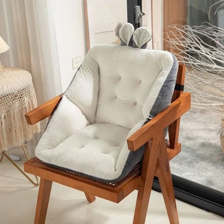 ORTHOSEAT – Ergonomic Seat Cushion for Comfortable Sitting