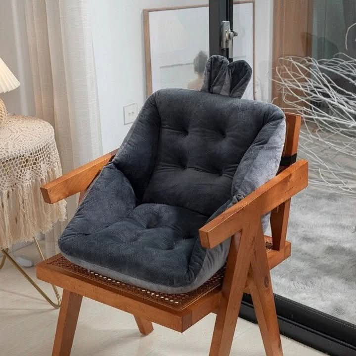 ORTHOSEAT – Ergonomic Seat Cushion for Comfortable Sitting