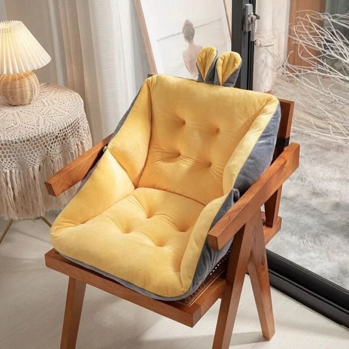ORTHOSEAT – Ergonomic Seat Cushion for Comfortable Sitting
