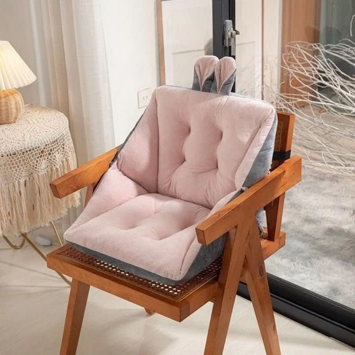 ORTHOSEAT – Ergonomic Seat Cushion for Comfortable Sitting