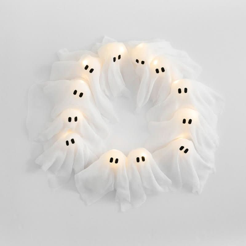 SPOOKGLOW – LED Ghost Wreath with 12 Illuminated Spirits