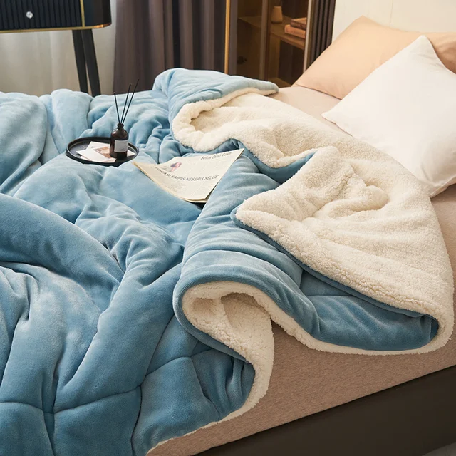 Ultra Plush Throw Blanket with Soft Faux Fur and Sherpa Fleece Quilted Flannel Bed